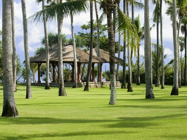 Villa Gajah Putih | Bali Wedding Solutions | Bali Wedding Planner