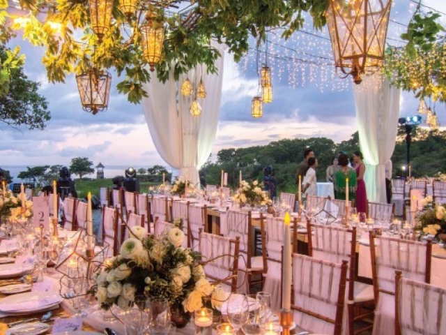 Bukit Pandawa Wedding Kul-Kul Restaurant Reception