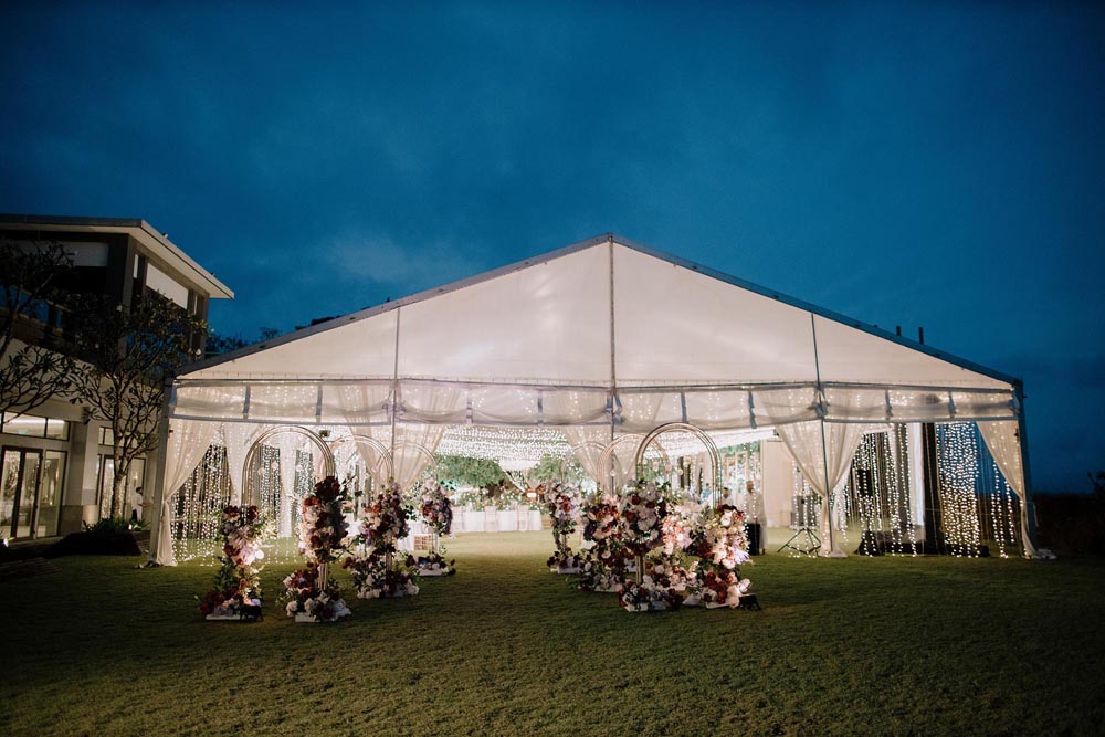 Ritz-Carlton Bali Wedding – Set Up – Cliff Lawn (5)