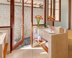 Pandawa Cliff Estate - Villa Rose - Ensuite bathroom two